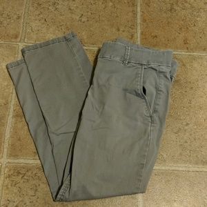 Olive trouser